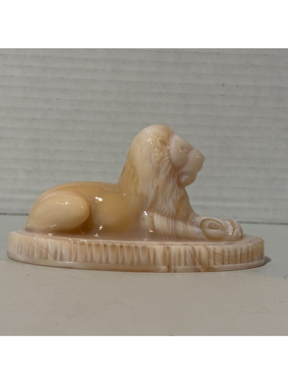 Vintage Vogelsong Summit Slag Glass Oscar The Lion Figurine